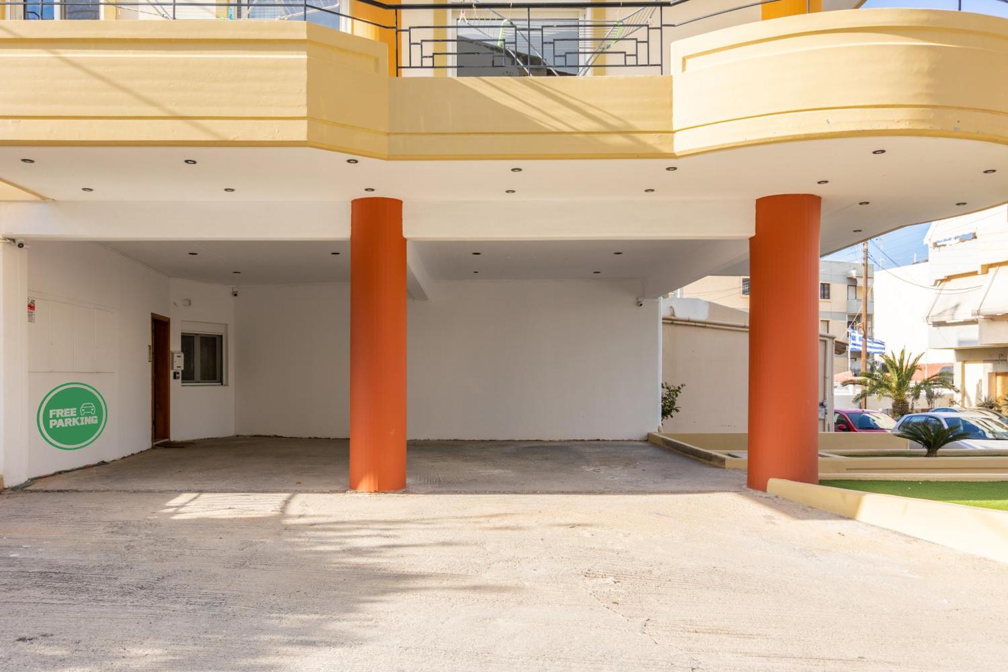 Garden Luxury Apartment Iraklion Buitenkant foto