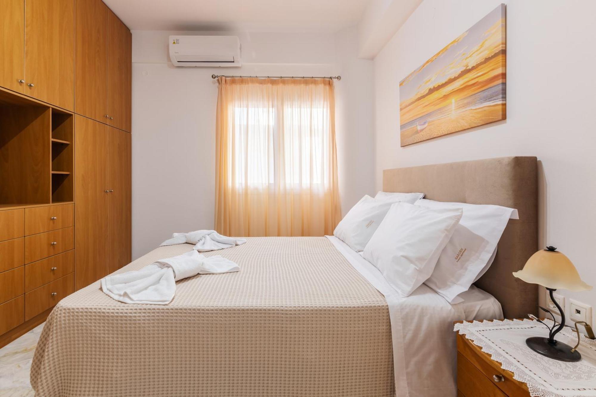 Garden Luxury Apartment Iraklion Buitenkant foto